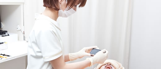 歯の診察・写真撮影